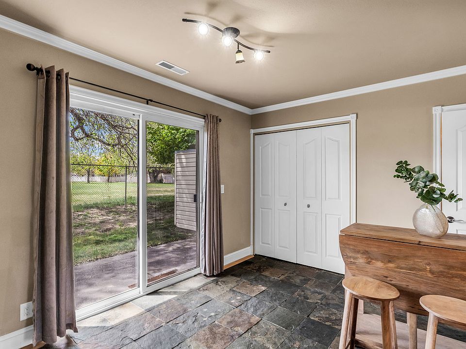 5993 S Sultan Cir, Murray, UT 84107 | MLS #2151289 | Zillow 5993 S Sultan Cir, Murray, UT 84107 | MLS #2151289 | Zillow