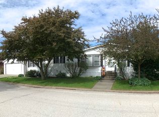 11 Maple Ridge Park, Manteno, IL 60950