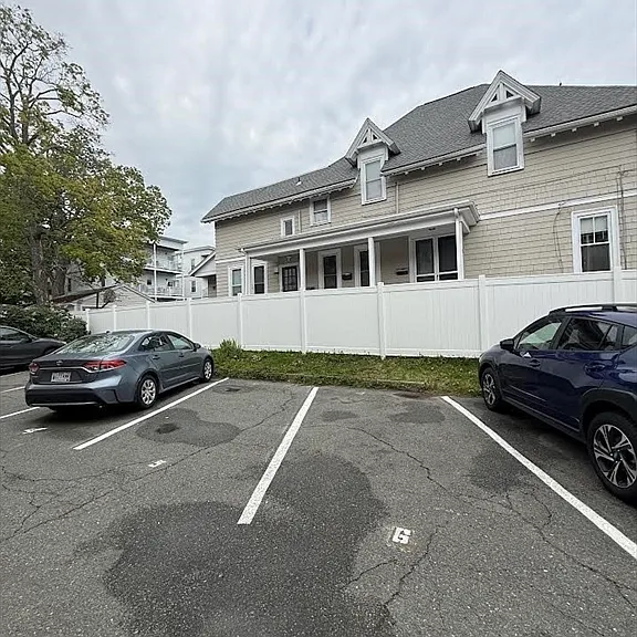 87 Cedar St #6 — Photo 7