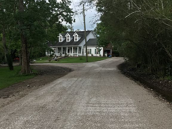 5th image of 222 Lost Lake Dr
