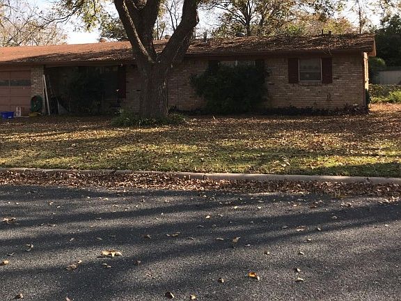 3rd image of 11811 Dove Haven Dr