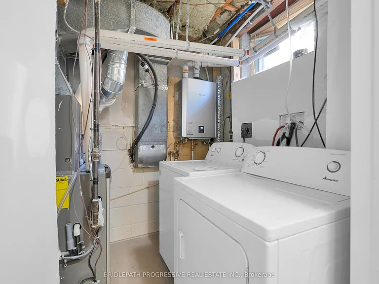 110 Marcella St — Photo 19