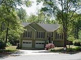 2nd image of 302 Stonybrook Cir