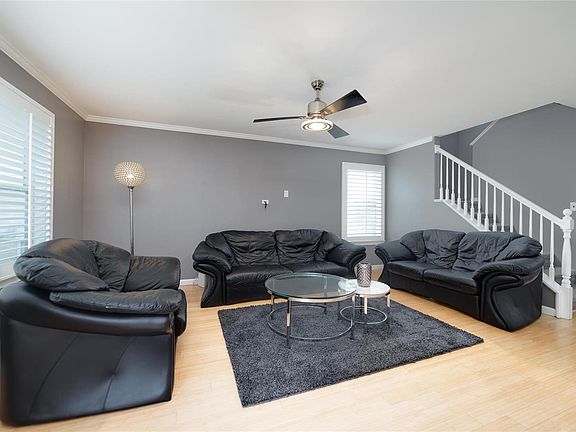 5th image of 4933 Hurstborough Ct