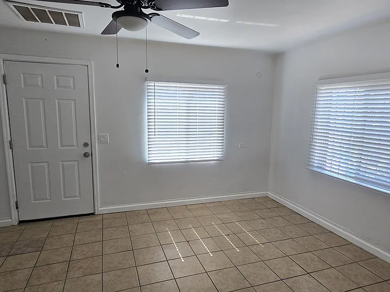 2501 N Sparkman Blvd — Photo 1