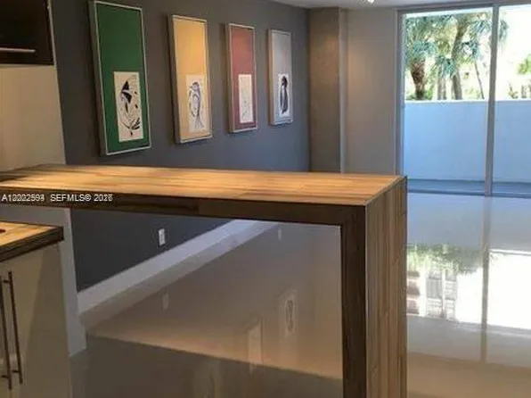 200 SE 15th Rd, Miami, FL