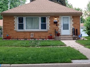 3922 N 80th St, Milwaukee, WI 53222
