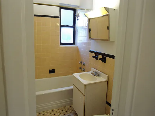 Rented by Sorelle Realty Group, LLC | media 24