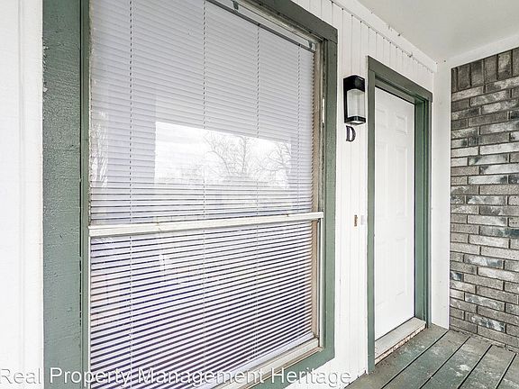 2nd image of 9018 Grannis St #D