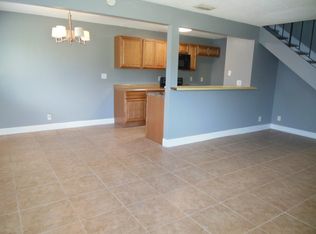 834 E Tiffany Dr APT 2, Mangonia Park, FL 33407