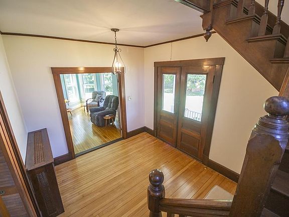 4th image of 21 Hillshire Ln