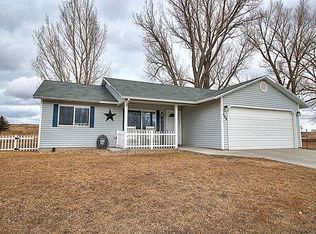 566 W Dalling Dr, Sugar City, ID 83448
