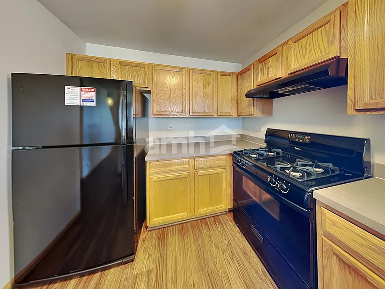 250 Wedgewood Cir — Photo 3