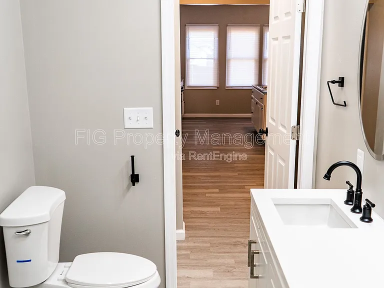 2453 E 5th Ave #2 — Photo 9