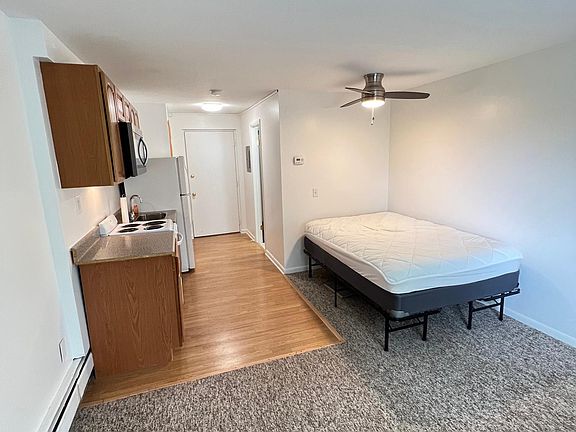 2nd image of 312 Green St #8