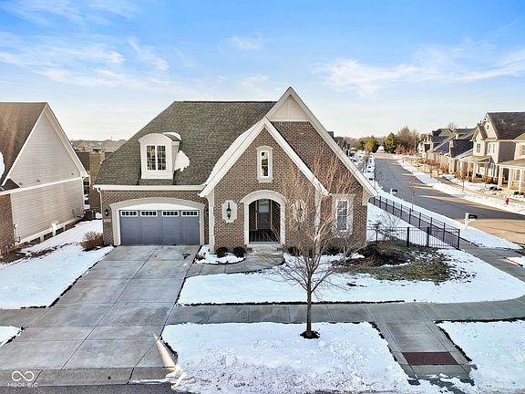 4th image of 1825 Avondale Dr