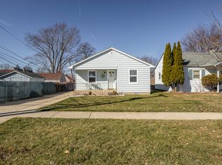 814 Sheridan Ave, Aurora, IL 60505