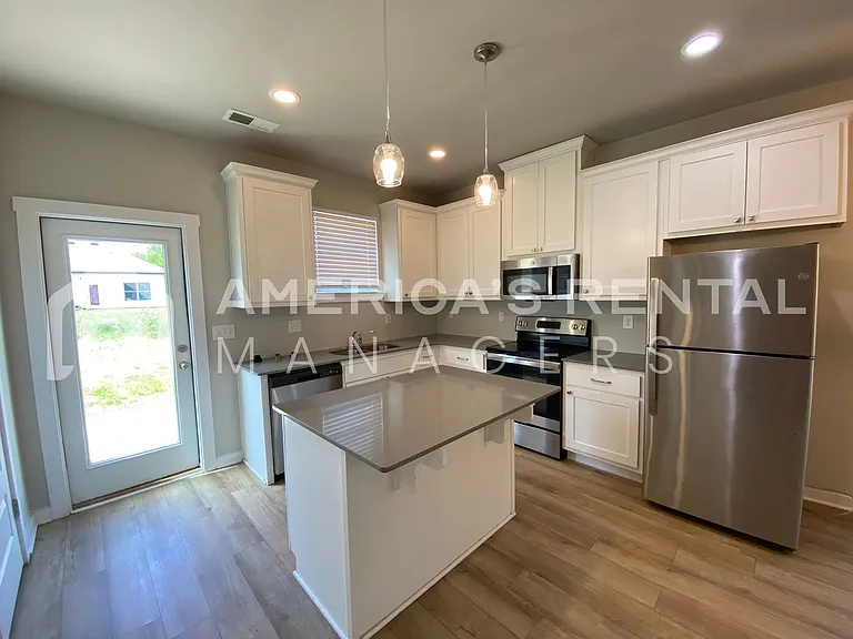 102 Edisto Cir — Photo 10