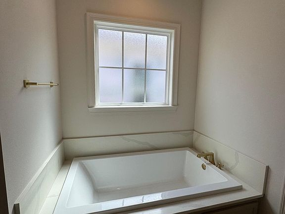 4th image of 5336 Argent Ct