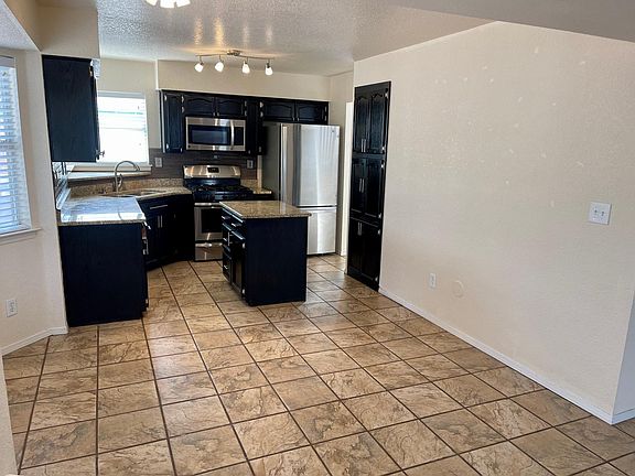 2nd image of 7544 Luz De Lumbre Ave