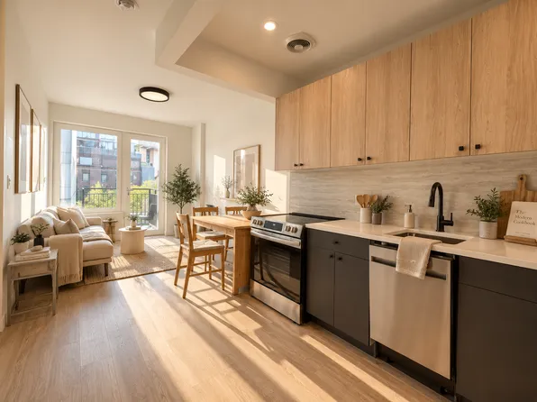 1600 Fulton Street image 1 of 5