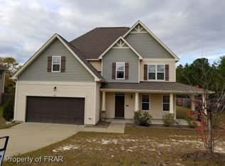 128 Heathrow Dr, Spring Lake, NC 28390