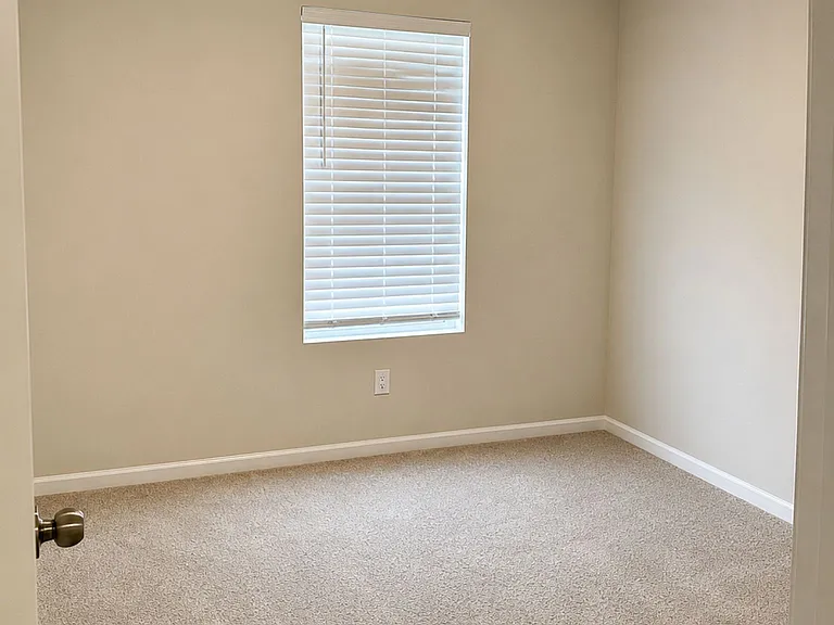 166 Brentwood Dr — Photo 19