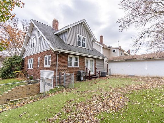 3rd image of 2456 4th St