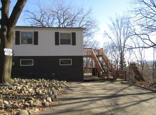 2067 6th St SW, Akron, OH 44314