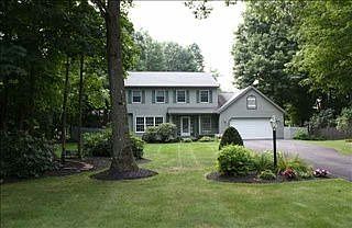 1st image of 3 Stratford Ct