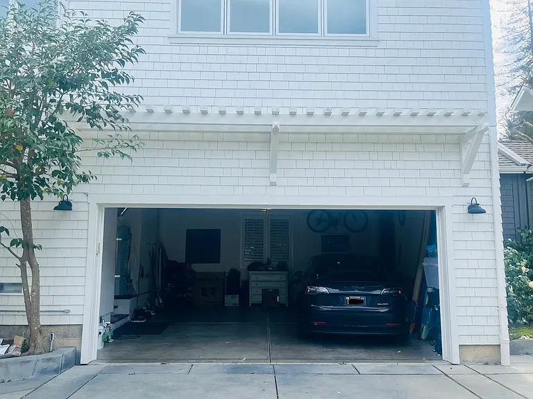 7 Locust Ave — Photo 23
