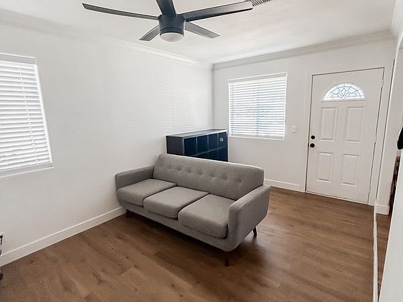 4th image of 30 N Cottonwood Dr #3