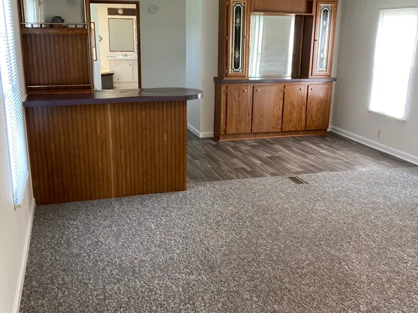 7 Lakewood Ct, Williamstown, KY 41097