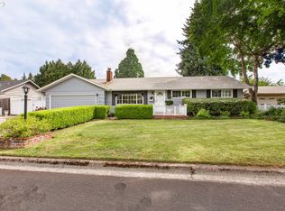 2727 Villa Way, Springfield, OR 97477