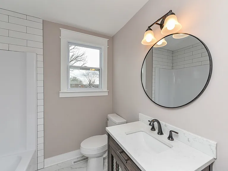 248 Bell Rd — Photo 47