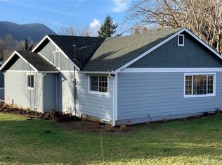 218 7th St, Morton, WA 98356