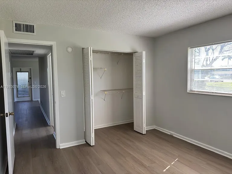 257 Fanshaw Dr #257-G — Photo 4