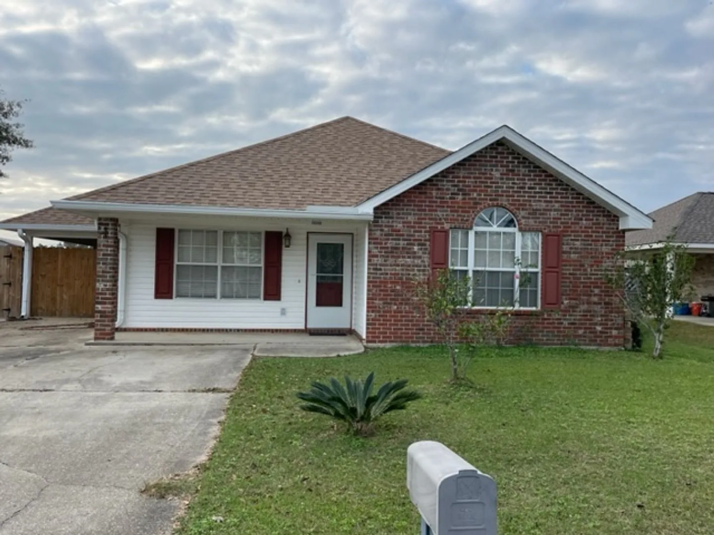 Convenient D'Iberville Location | 3 Bedrooms | 2 Bathrooms | Fenced Yard — Photo 1