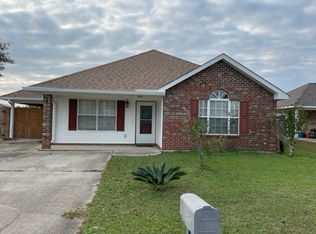 10399 3rd Ave, Diberville, MS 39540