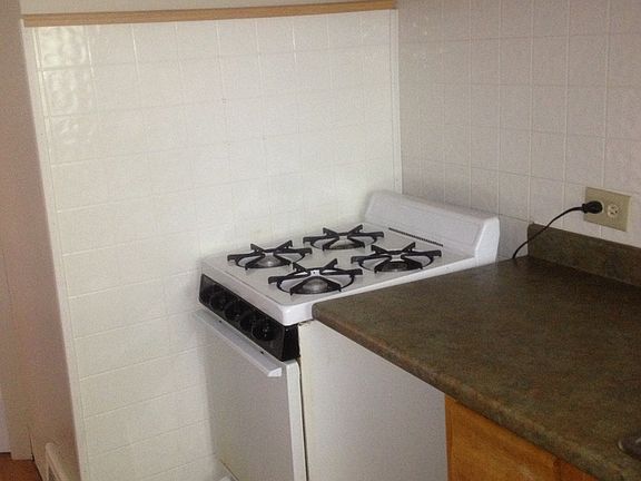 2nd image of 1206 N Mantua St APT 4