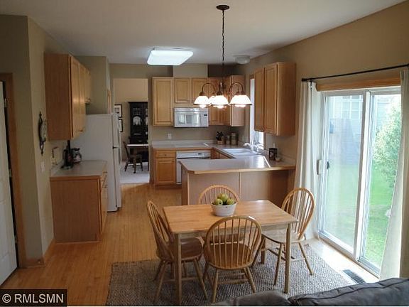 3rd image of 963 Earley Lake Pl