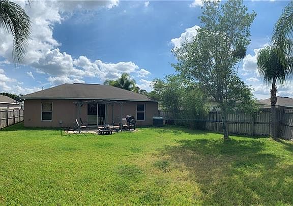3rd image of 1826 Corner Meadow Cir