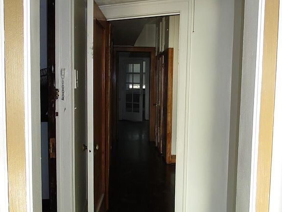 3rd image of 8047 S Eberhart Ave