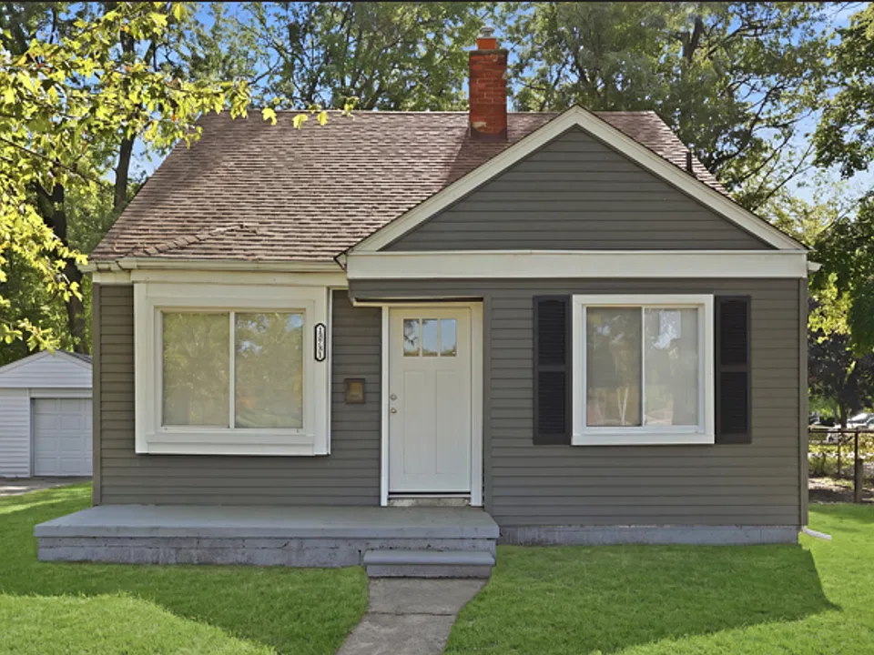 13741 W Ten Mile Rd
