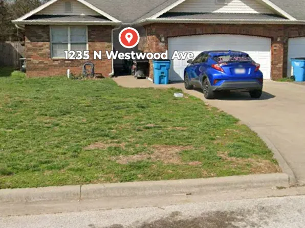 1235 N Westwood Ave, Republic, MO 65738