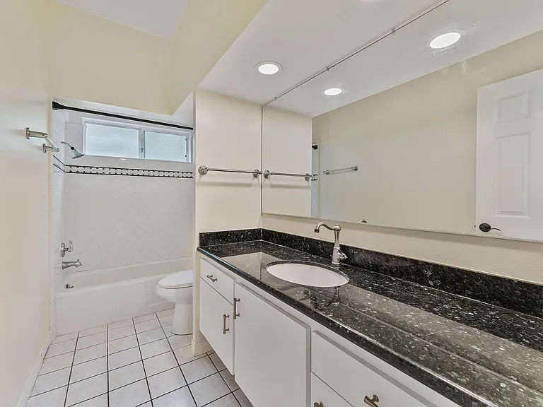 20 Norton St — Photo 18
