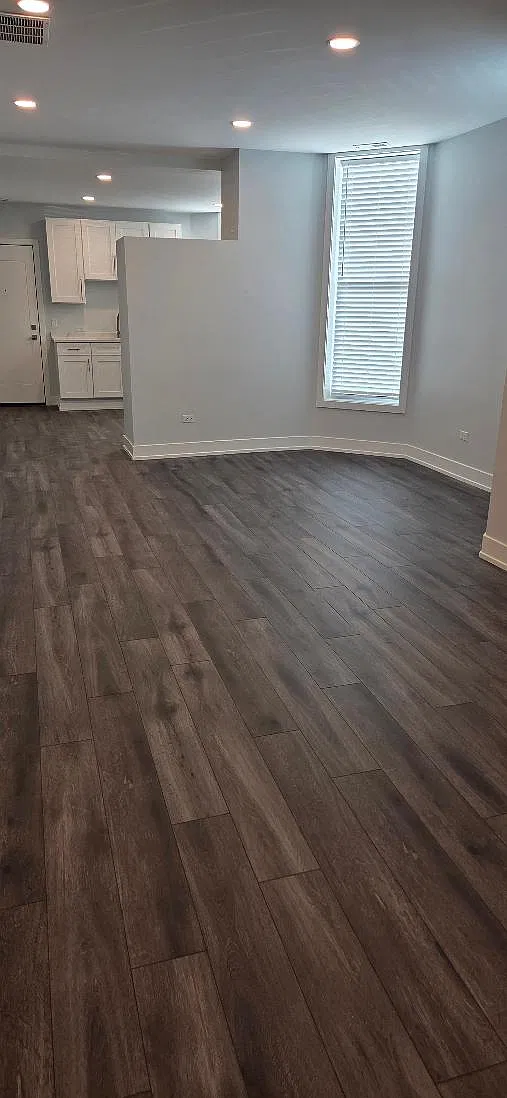 2 bed, 1100 sqft, $2,400 — Photo 4