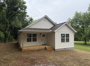 165 Doyle Cemetery Rd, Doyle, TN 38559