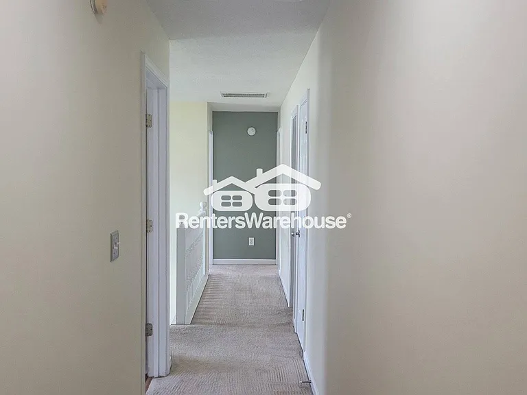118 Laughlin Dr — Photo 17