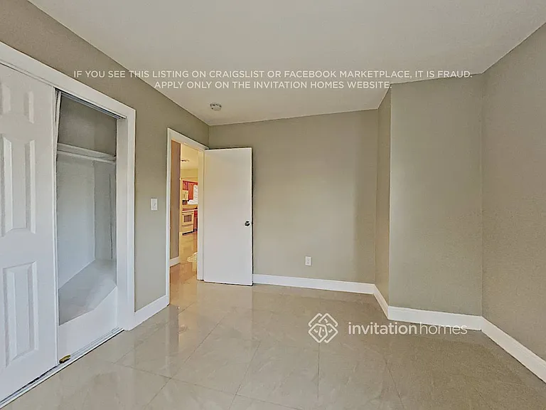 5560 SW 7th Ct — Photo 10
